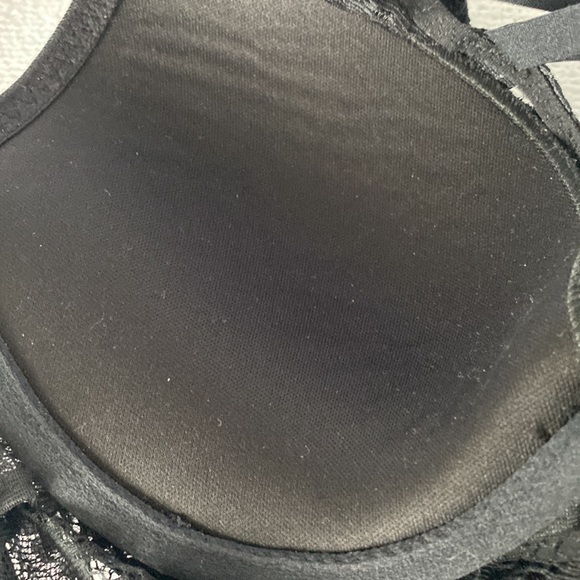 La Senza Lacy Padded Bra - Picture 9 of 10